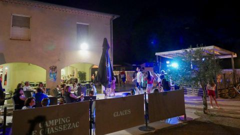 Animation camping le Chassezac à Sampzon