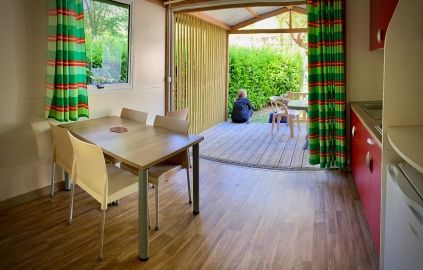 Le séjour chalets 5 personnes au camping le Chassezac, camping 3 étoiles en Ardèche