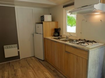 Mobil home 6 personnes du camping 3 étoiles à Sampzon