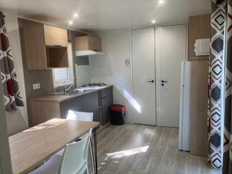 Mobil home * CONFORT* 2 chambres - 4 personne camping le chassezac sampzon