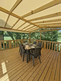 mobil home *PREMIUM* 3 chambres-6 personnes-terrasse-- camping 3 étoiles sud ardèche