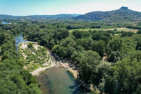 Rivière le chassezac au camping le chassezac