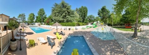 Toboggans aquatiques camping 3 étoiles Ardèche